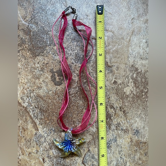 Glass Star Necklace - Picture 4 of 5